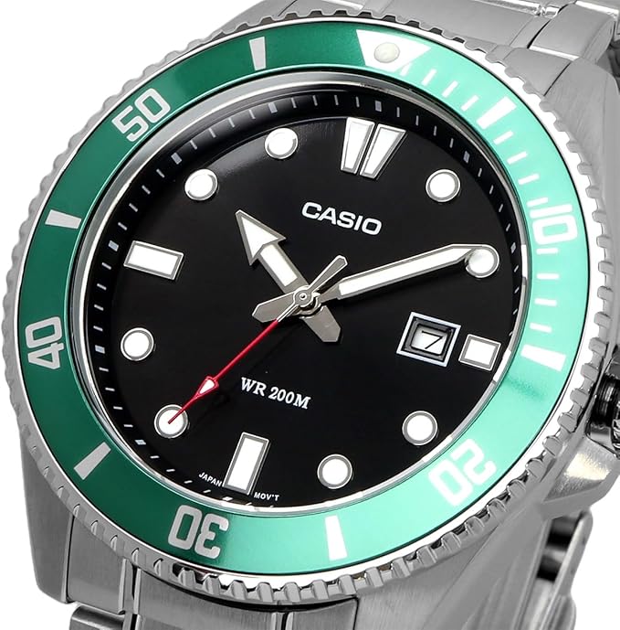 [カシオ] CASIO スタンダード アナログ スポーツ 20気圧防水 腕時計 MDV-107D-3AV メンズ グリーンベゼル メタルバンド 海外モデル [並行輸入品]