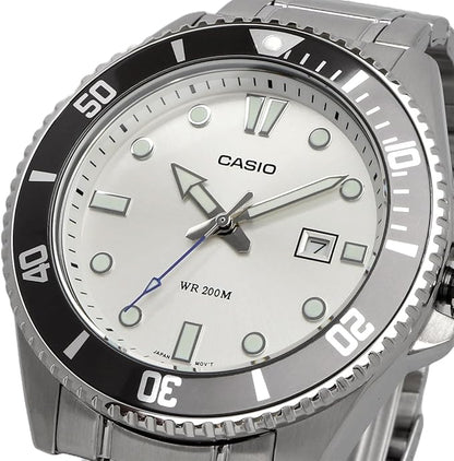 [カシオ] CASIO スタンダード アナログ スポーツ 20気圧防水 腕時計 MDV-107D-7AV メンズ シルバーダイアル メタルバンド 海外モデル [並行輸入品]