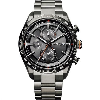 [CITIZEN] 腕時計 ATTESA ( 電波時計 / 防水 / 広告モデル ) AT8185-62E 軽量 チタン 光発電エコ・ドライブ サファイアガラス ACT Line メンズ ビジネス アナログ クロノグラフ ブラック 黒 電波ソーラー